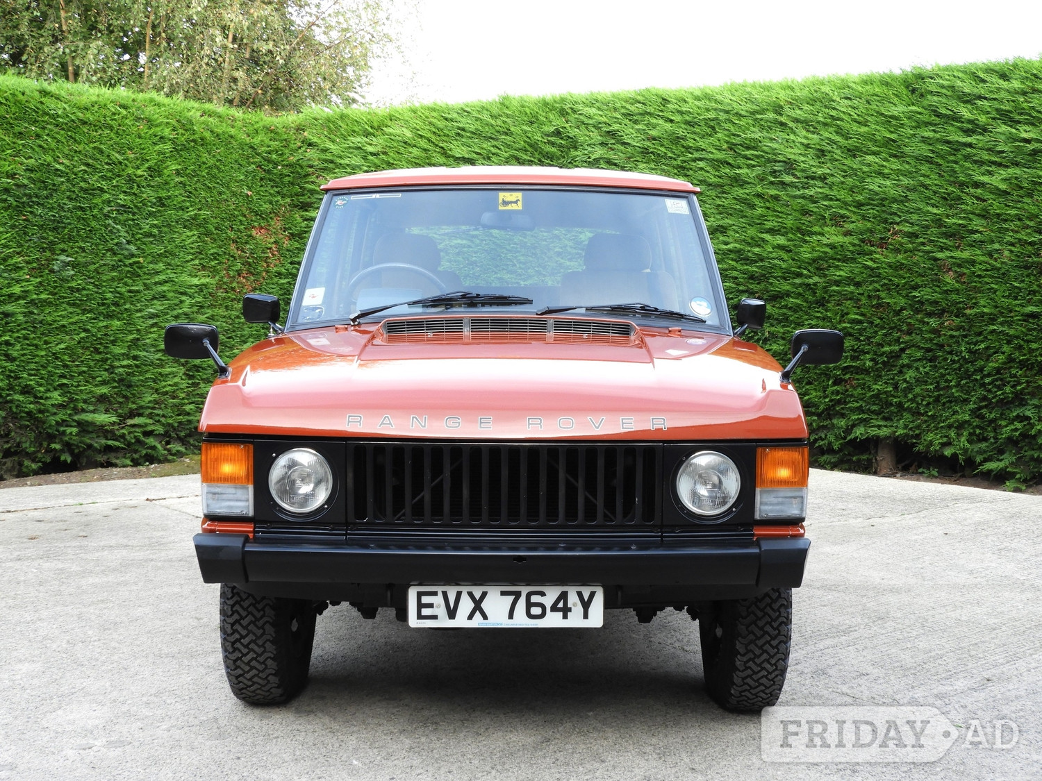 [ berth ]Land Rover Range Rover