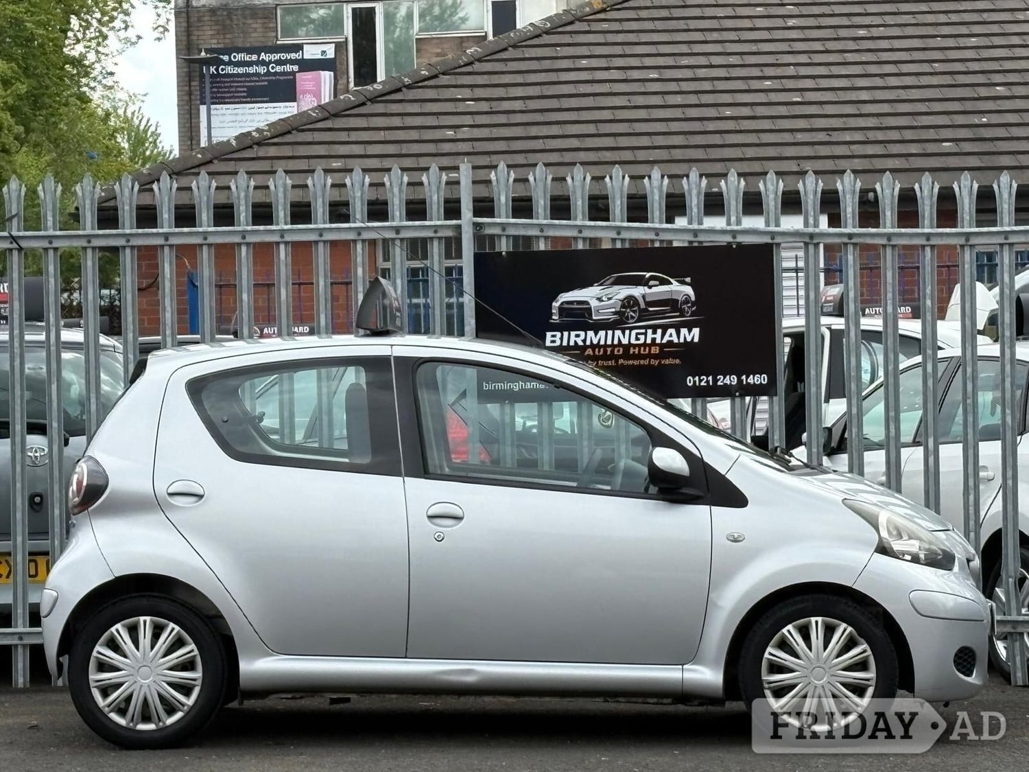 Toyota Aygo 2011 - Cars