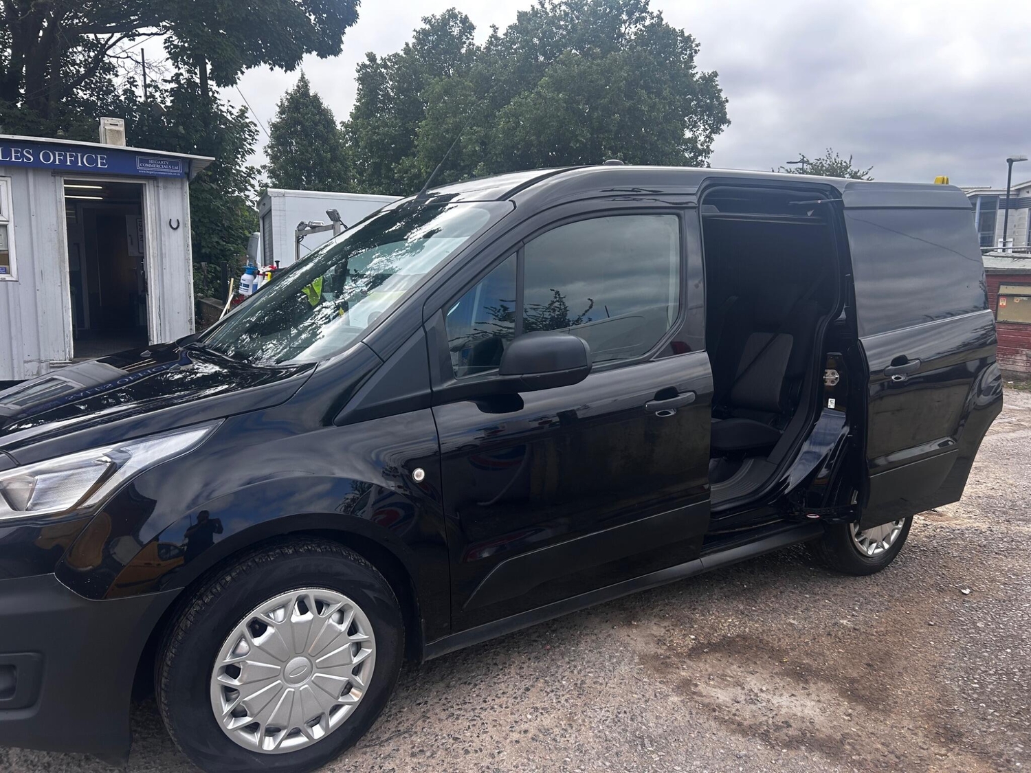 Ford Transit Connect 2020 - Vans & Commercial Vehicles