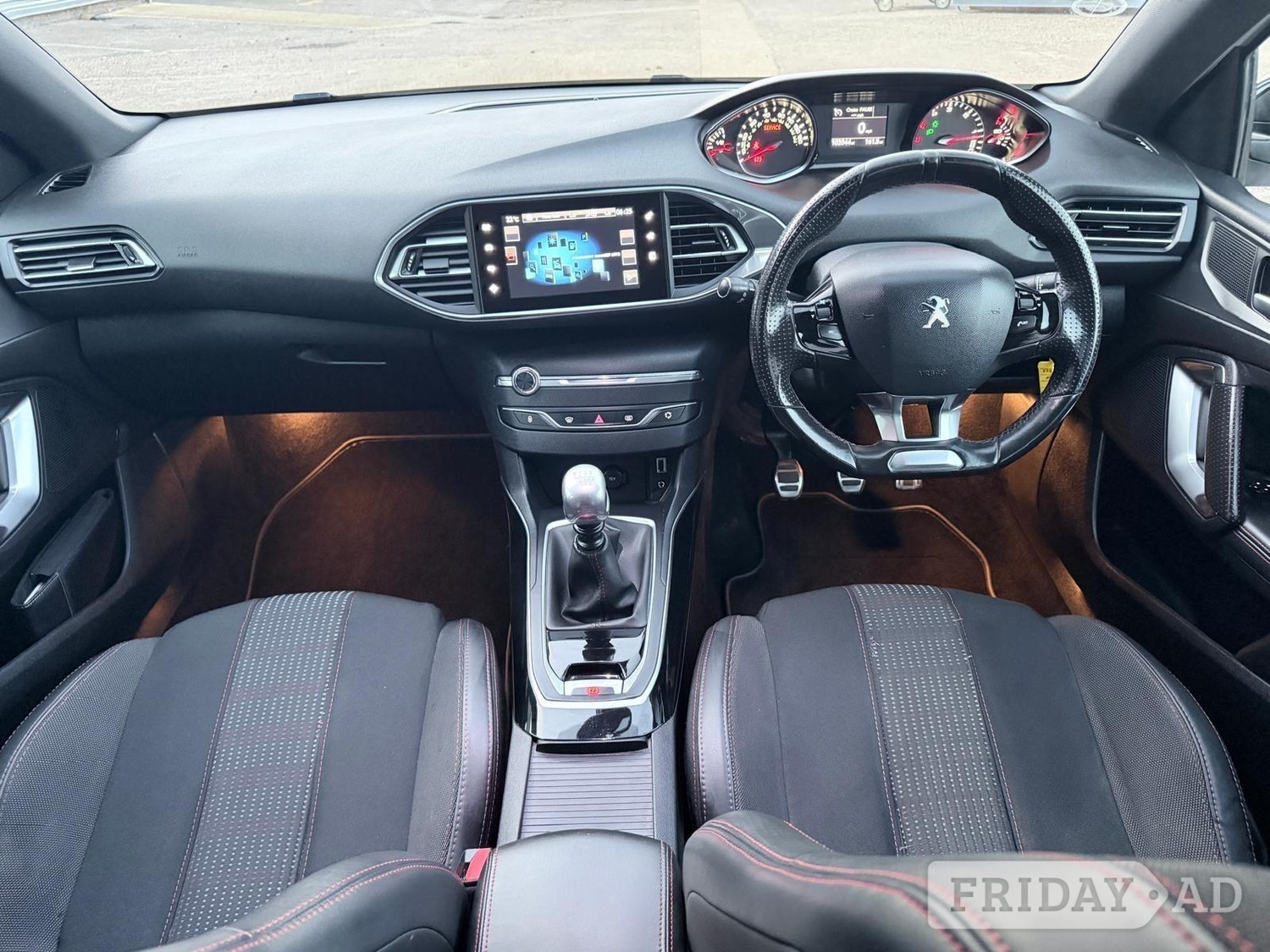 [ berth ]Peugeot 308 SW