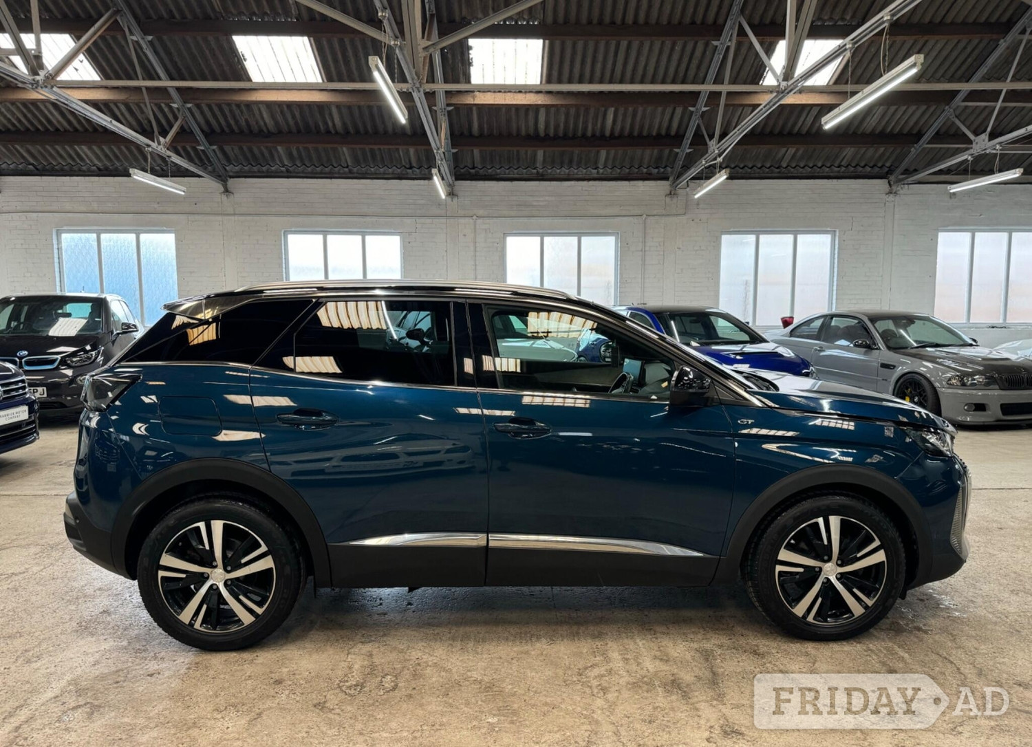 [ berth ]Peugeot 3008