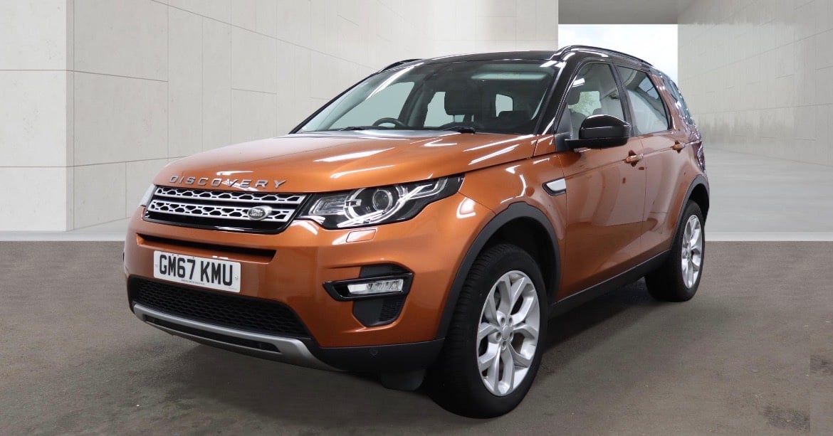 [ berth ]Land Rover Discovery Sport