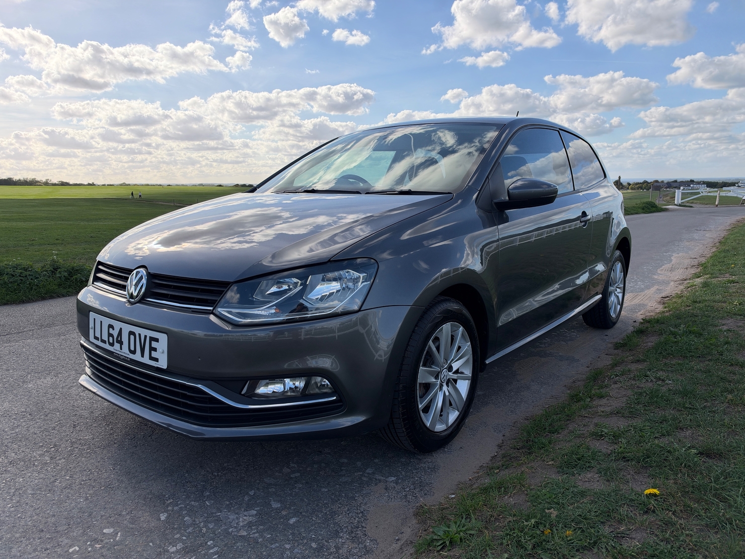 [ berth ]Volkswagen Polo