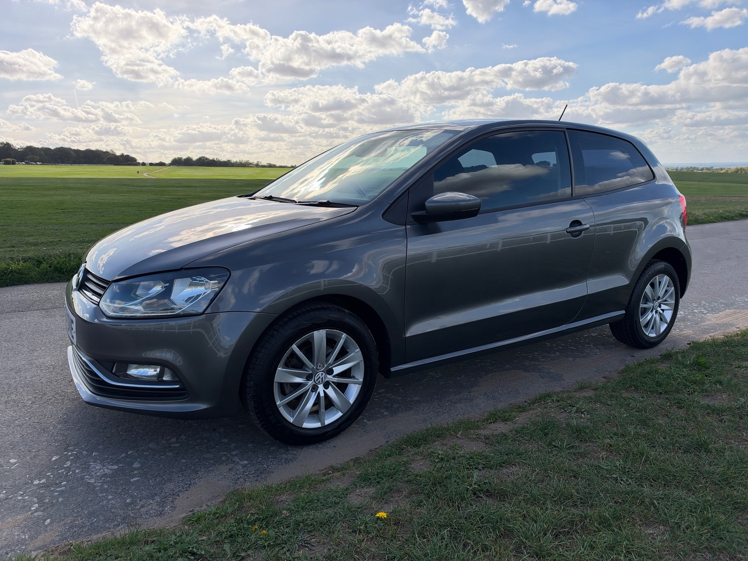 Volkswagen Polo 2014 - Cars
