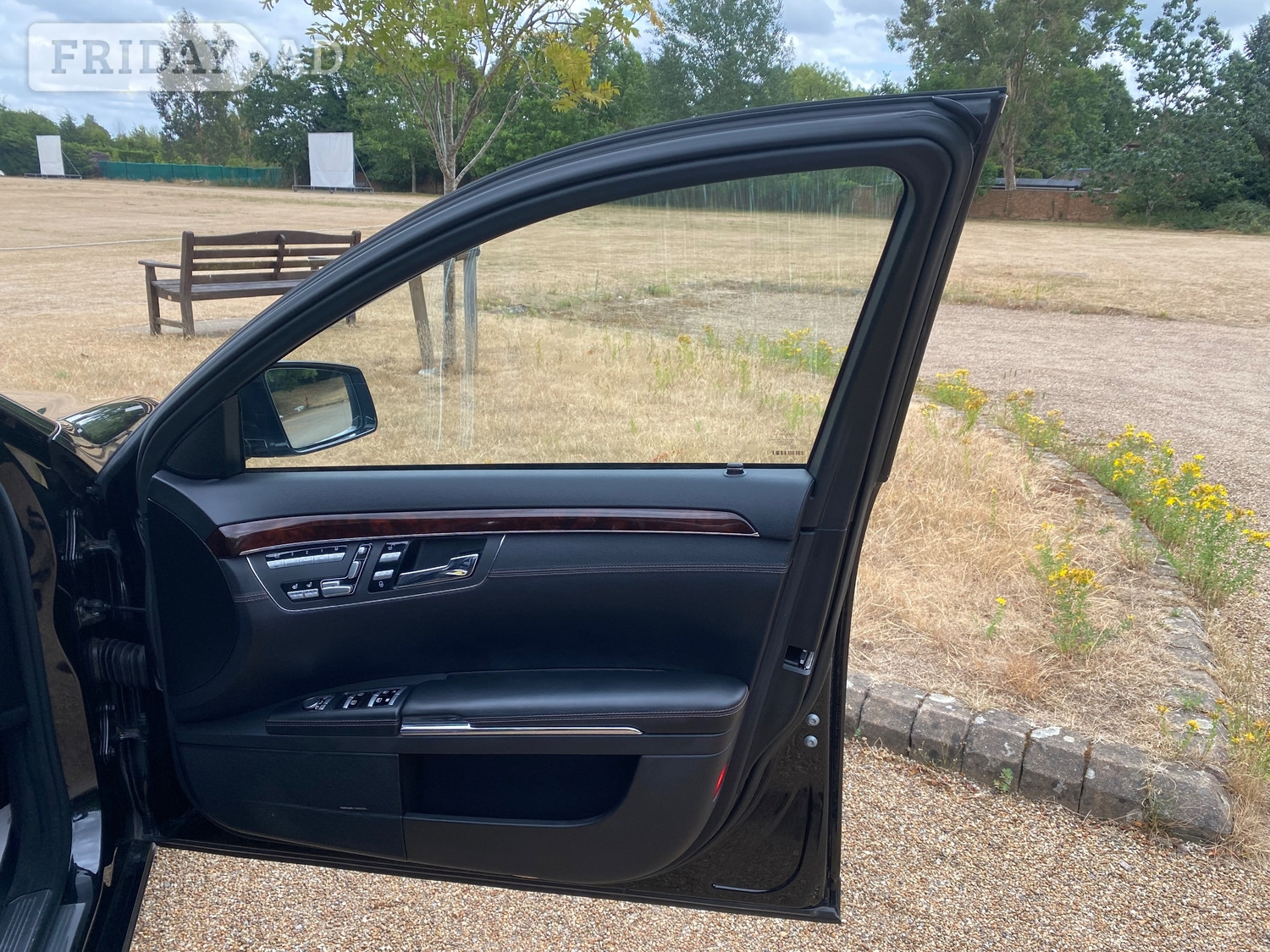 Mercedes-Benz S Class 2011 - Cars in Slough