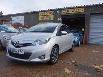 Toyota Yaris 2012
