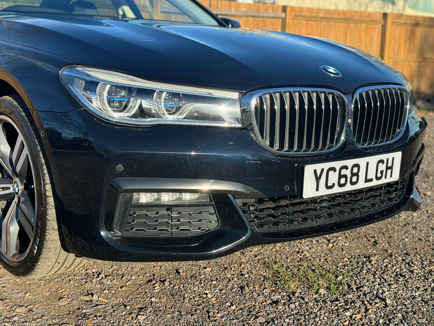 BMW 7 Series 2019 - Cars