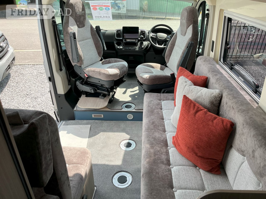[2 berth ]Wildax Constellation 3 XL