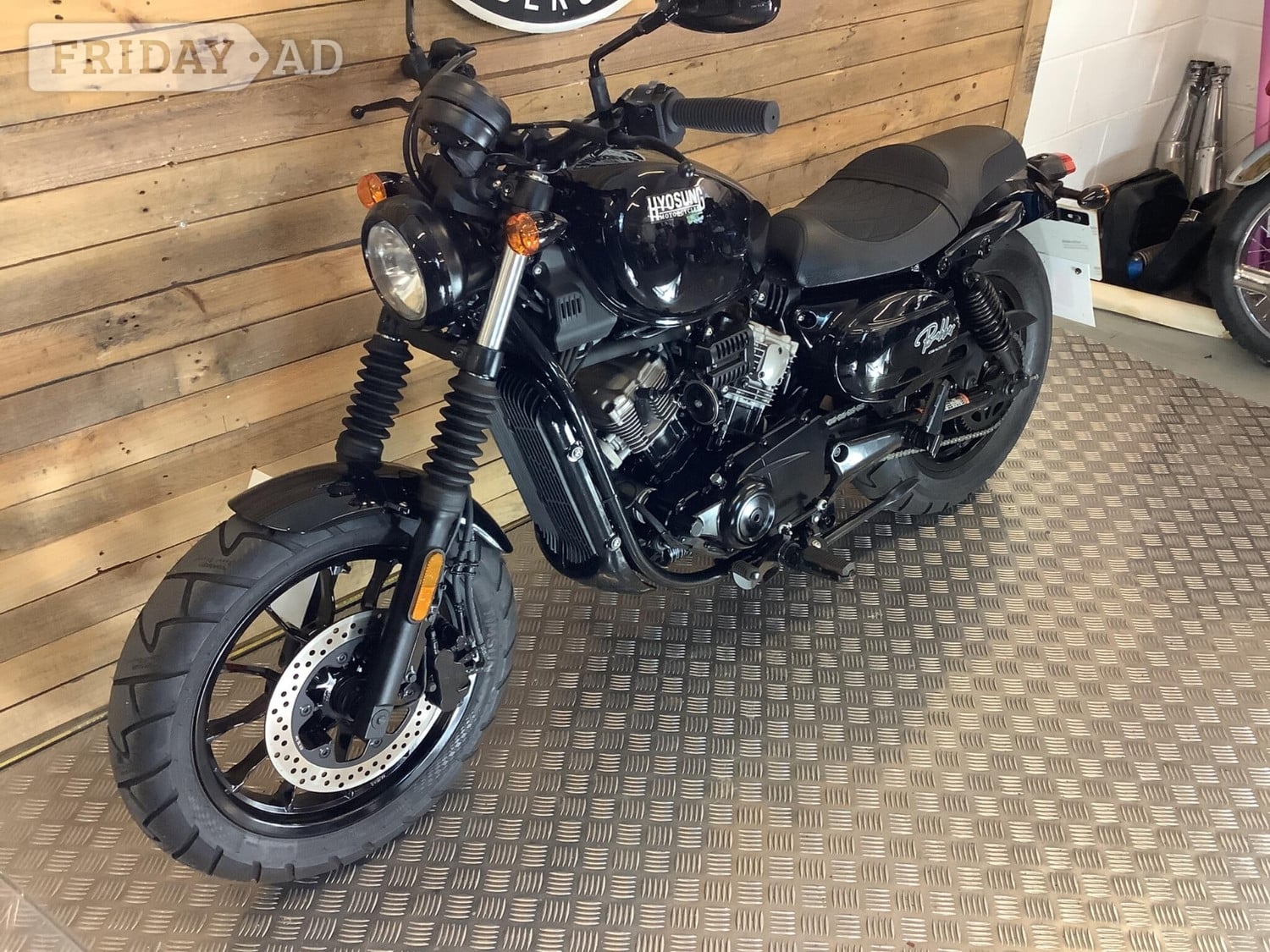 [ berth ]Hyosung GV