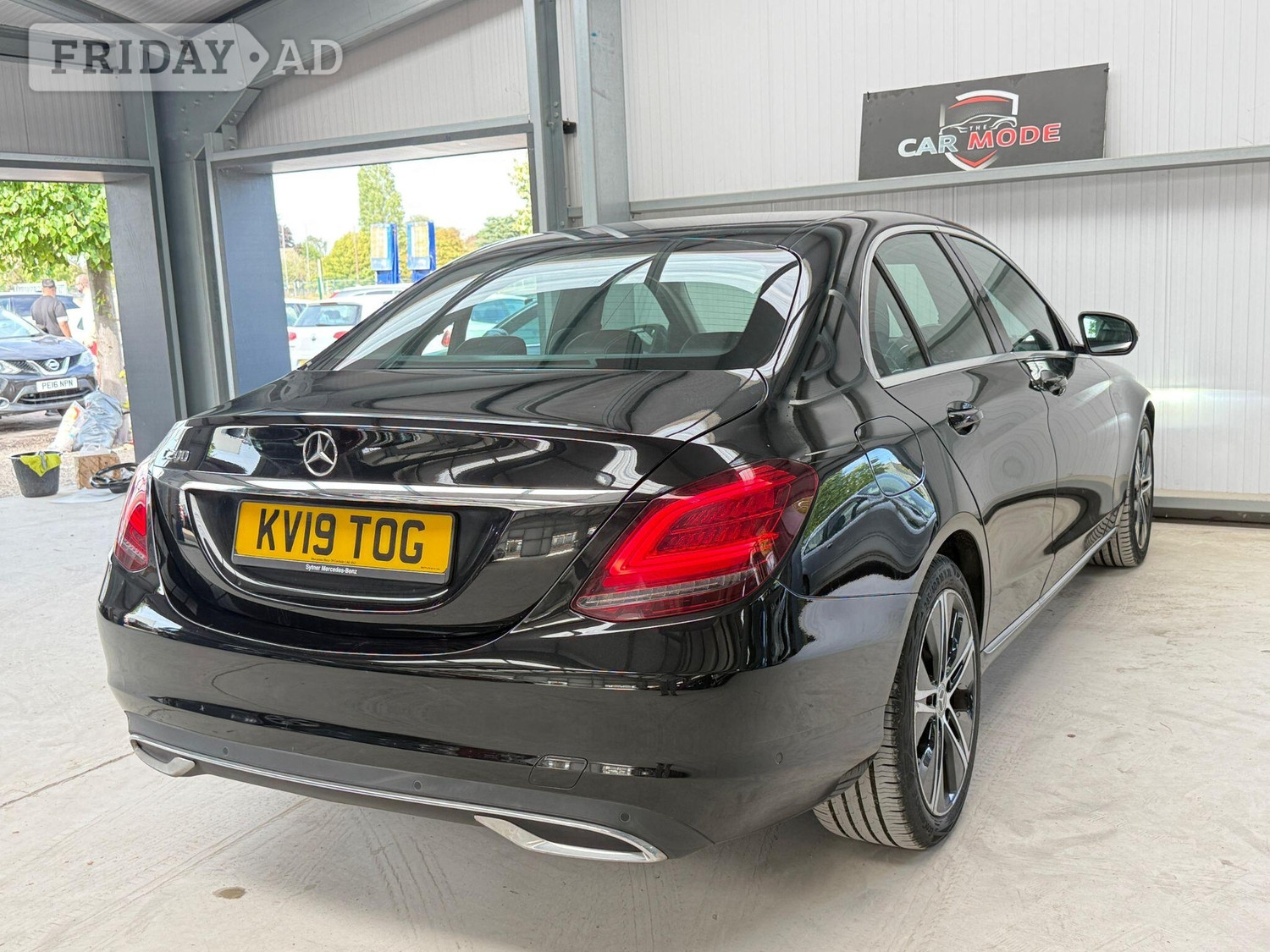 Mercedes-Benz C Class 2019 - Cars in Hillingdon