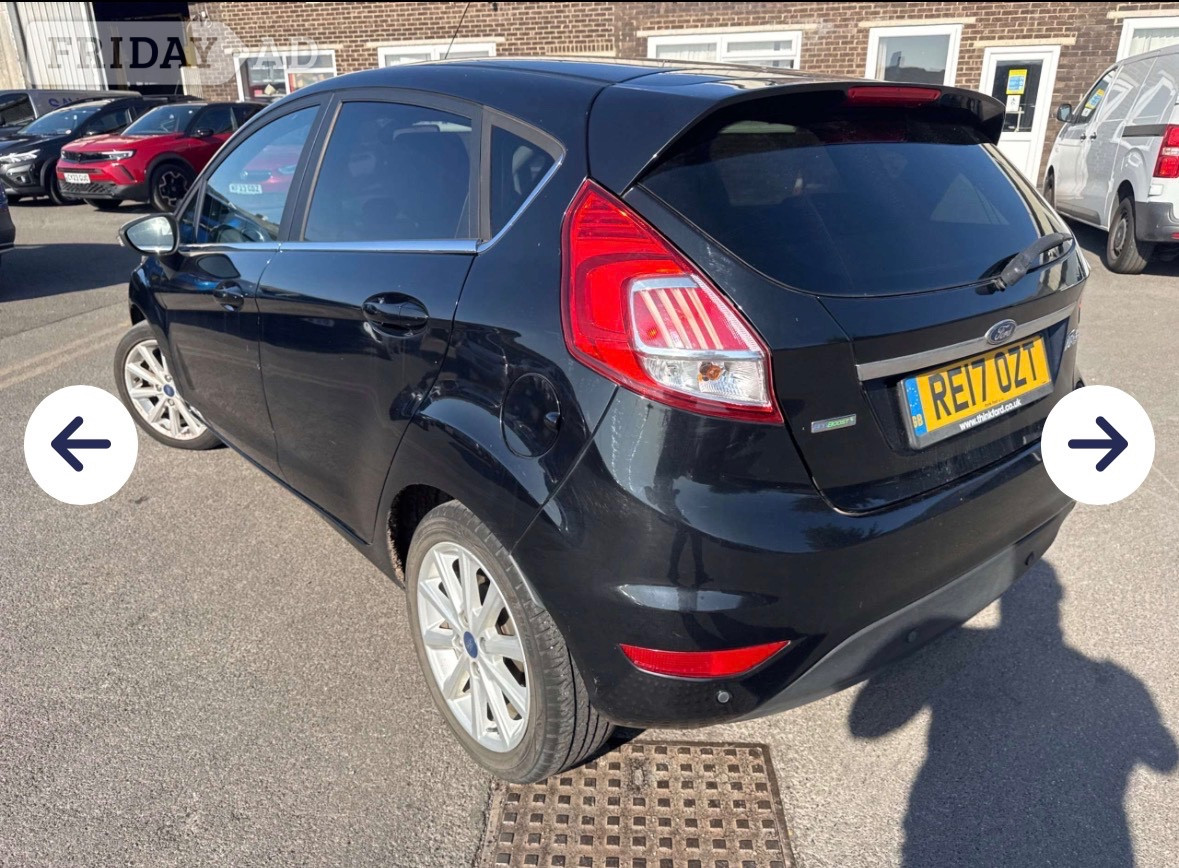 [ berth ]Ford Fiesta