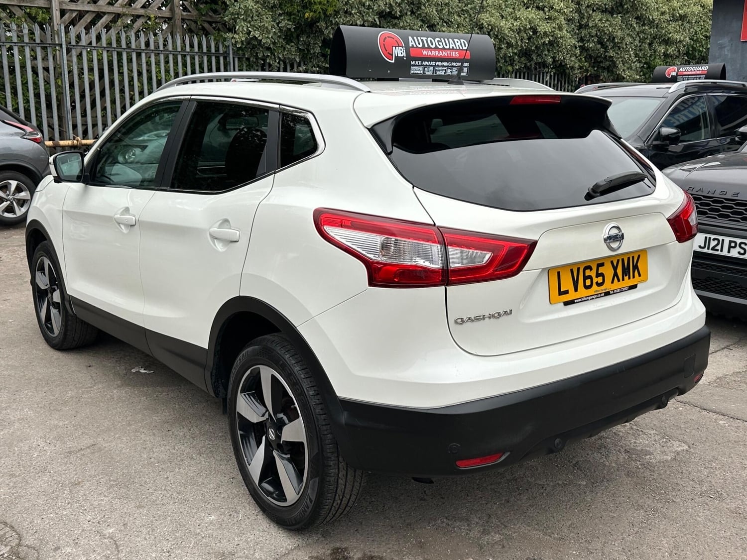 Nissan Qashqai 2015 - Cars
