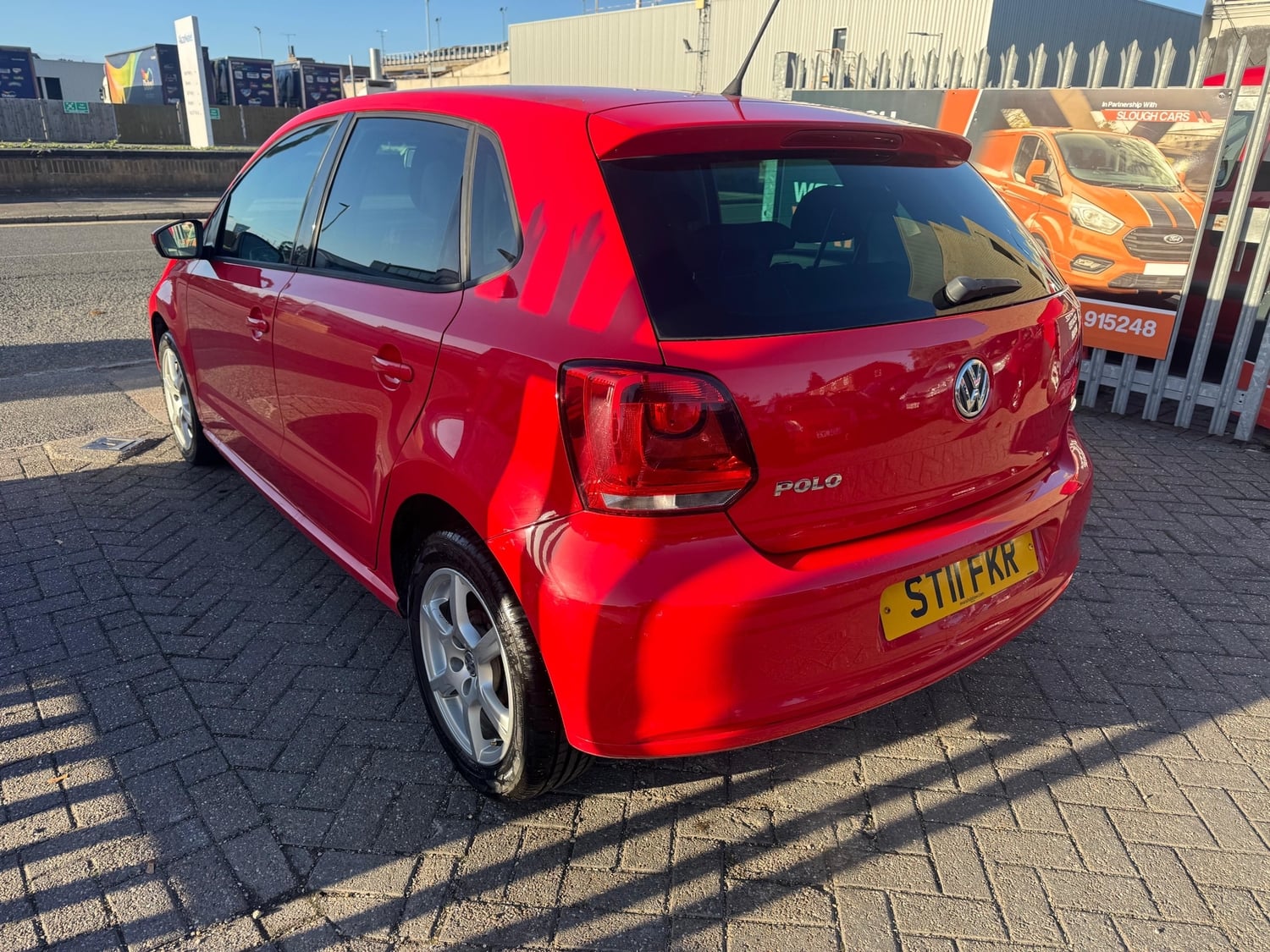 [ berth ]Volkswagen Polo