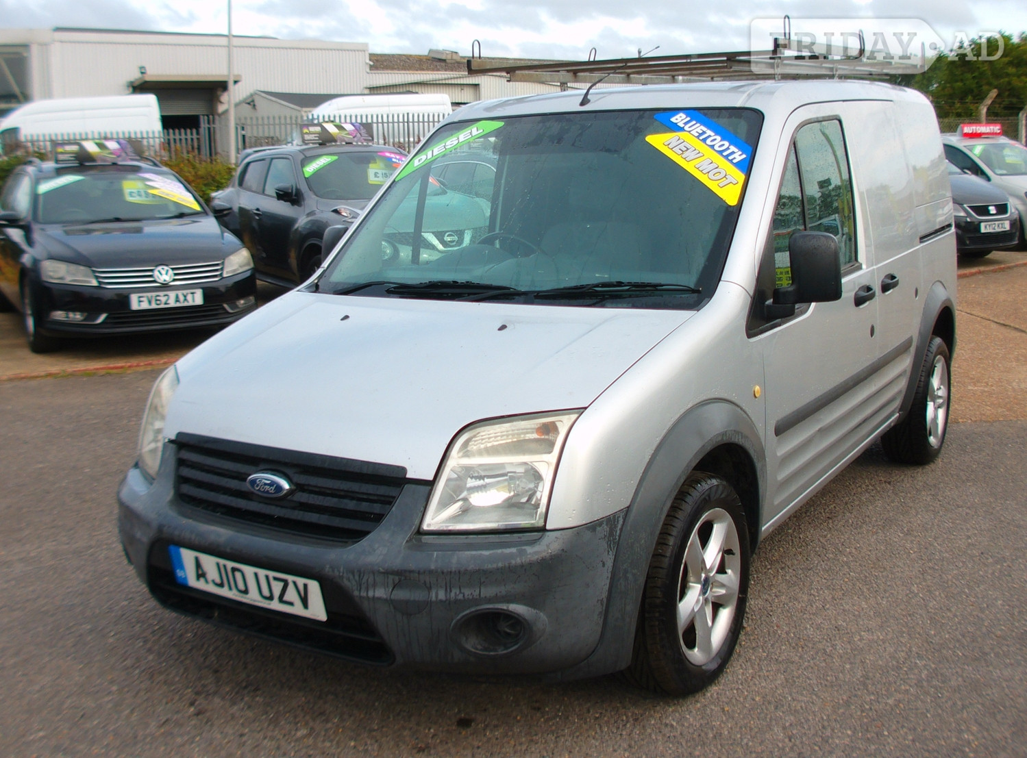 [ berth ]Ford Transit Connect