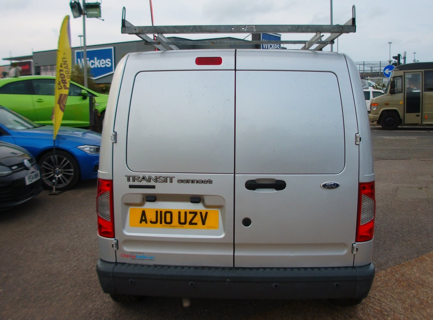 Ford Transit Connect 2010 - Vans & Commercial Vehicles