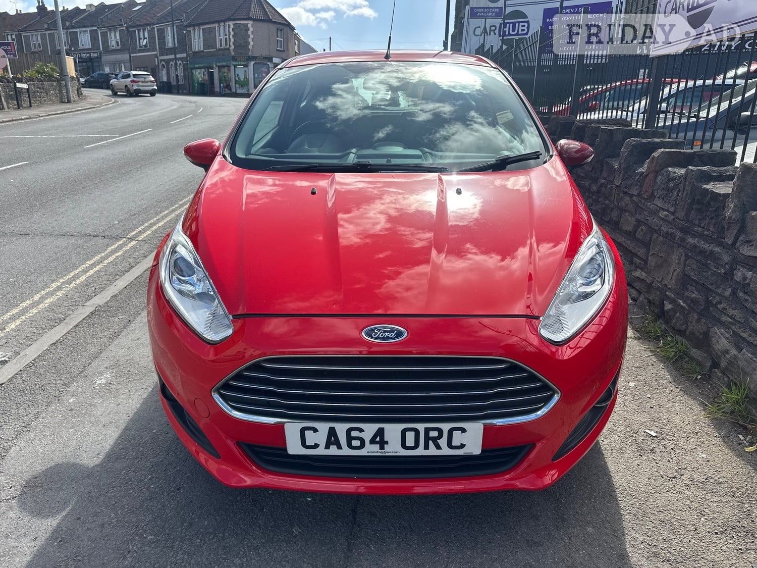 [ berth ]Ford Fiesta