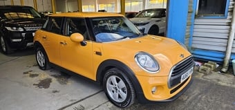 Mini Hatch 2015