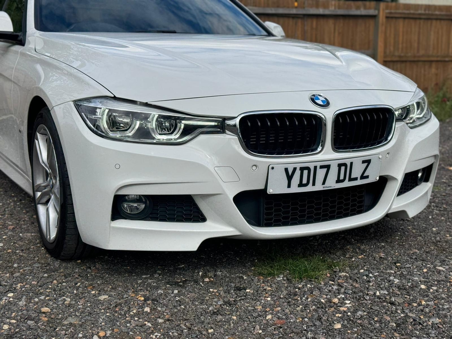 BMW 3 Series 2017 - Cars