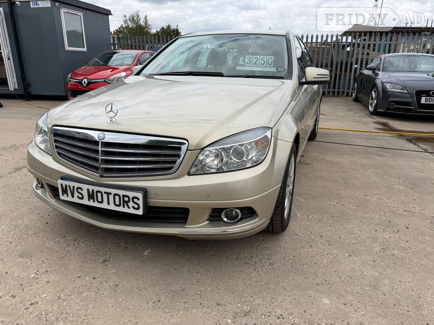 [ berth ]Mercedes-Benz C Class