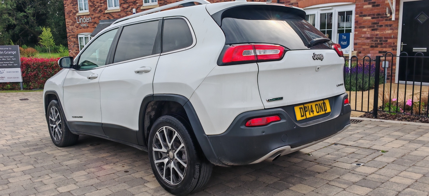 Jeep Cherokee 2014 - Cars in Macclesfield