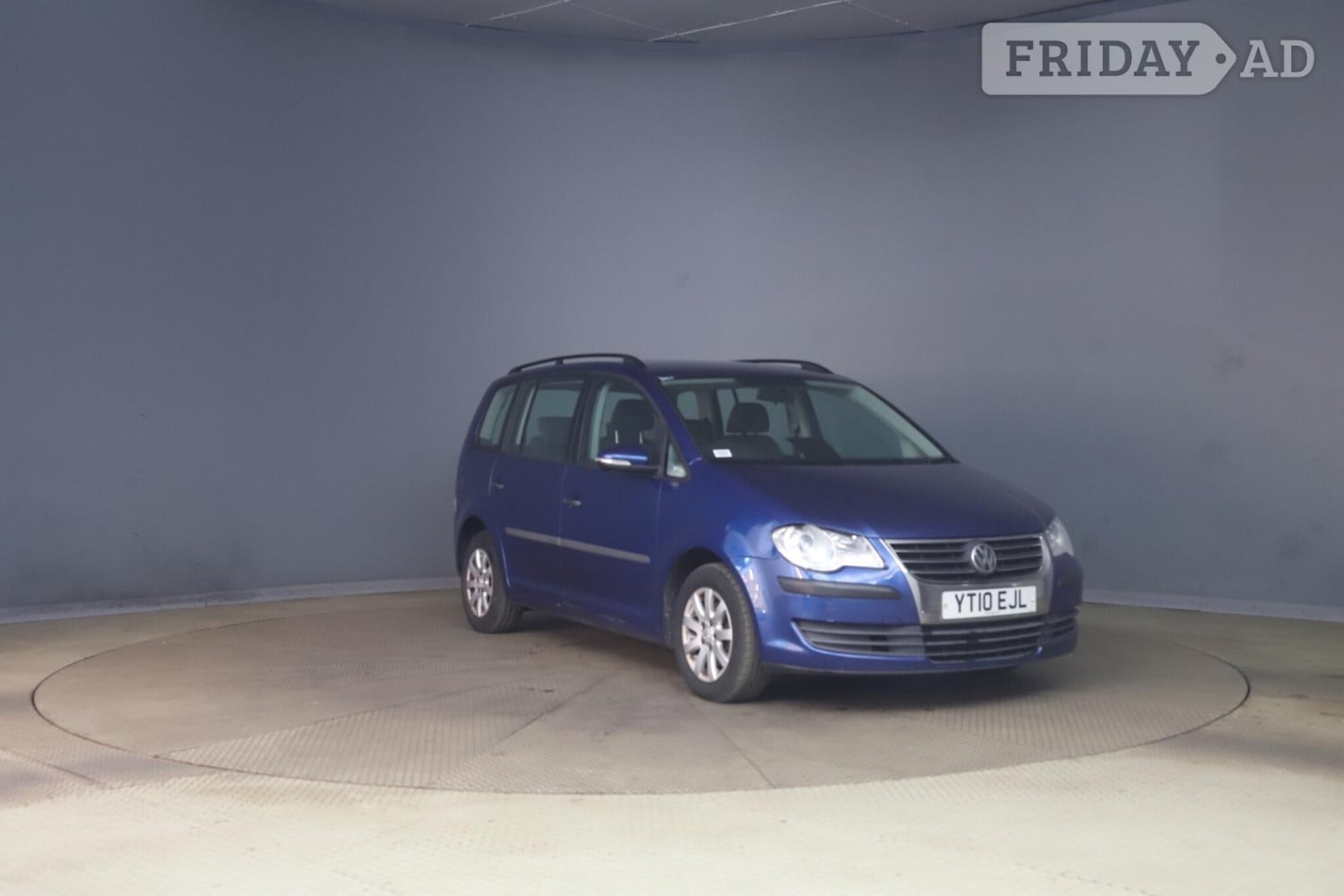 Volkswagen Touran 2010 in Birmingham