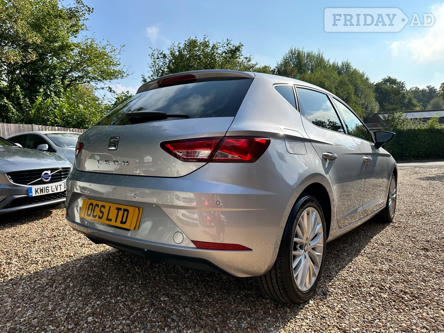 SEAT Leon 2018 - Cars in Hook
