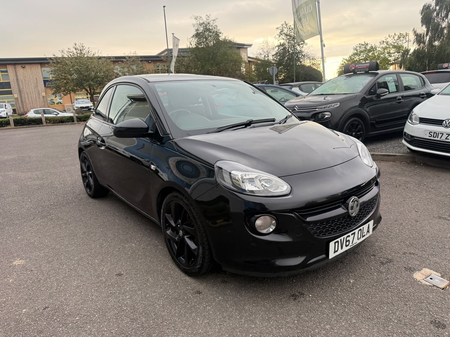 [ berth ]Vauxhall Adam