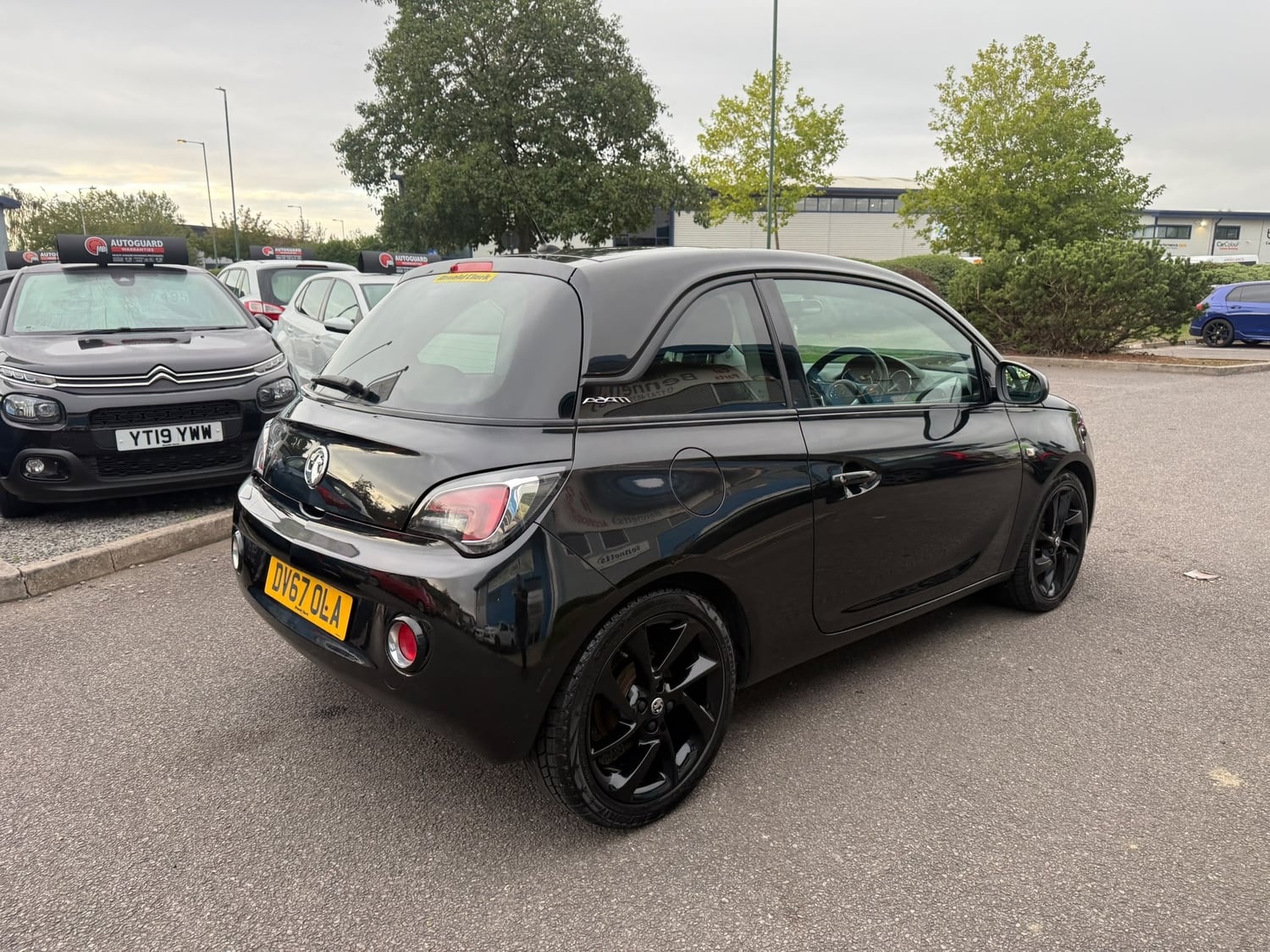 Vauxhall Adam 2017 - Cars