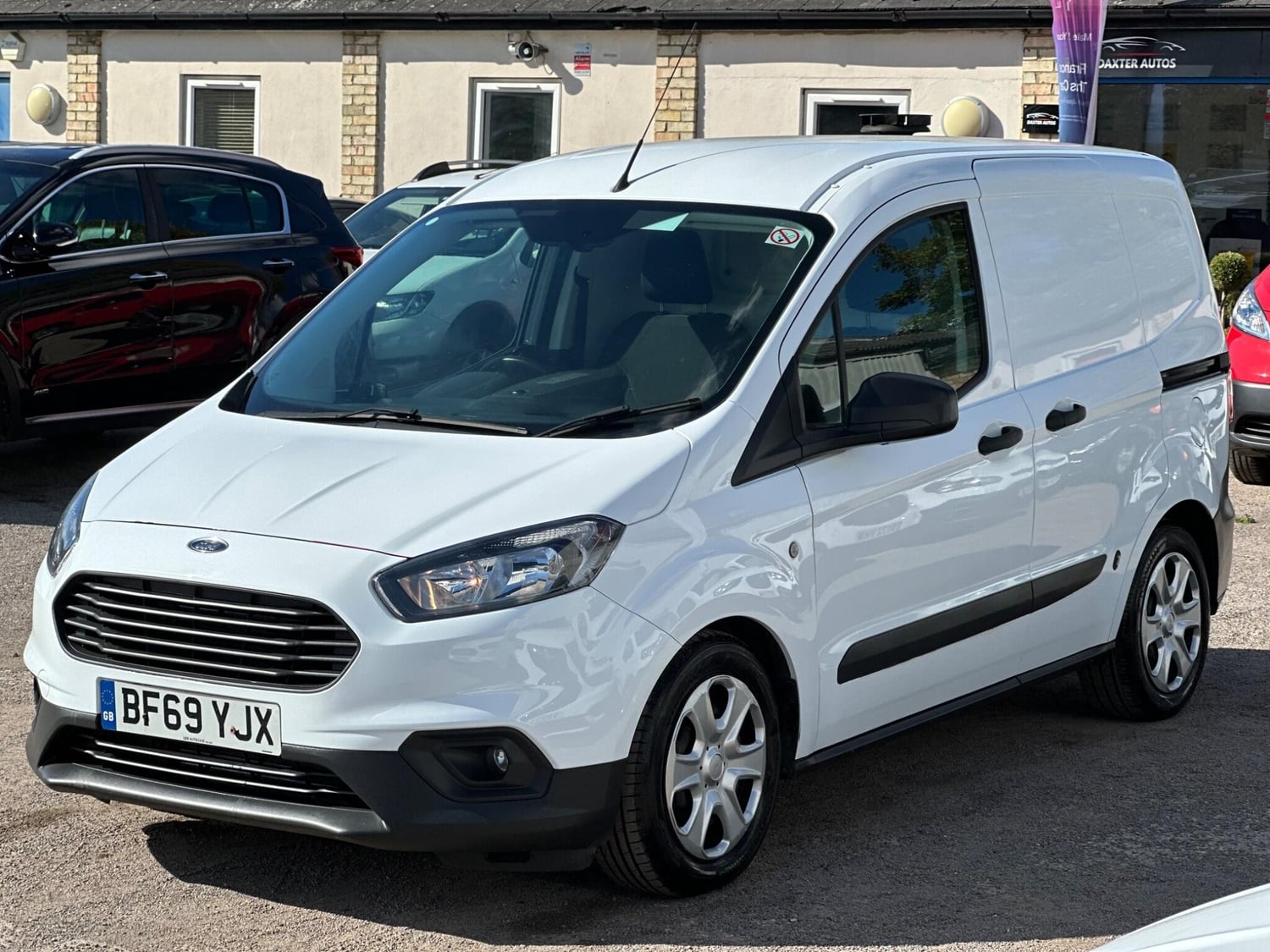 [ berth ]Ford Transit Courier