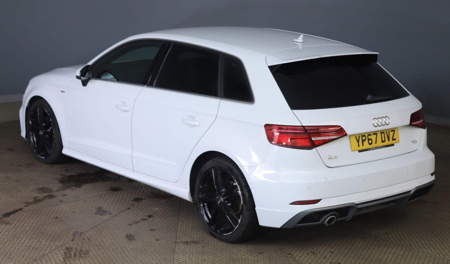 Audi A3 2017 - Cars in Hillingdon