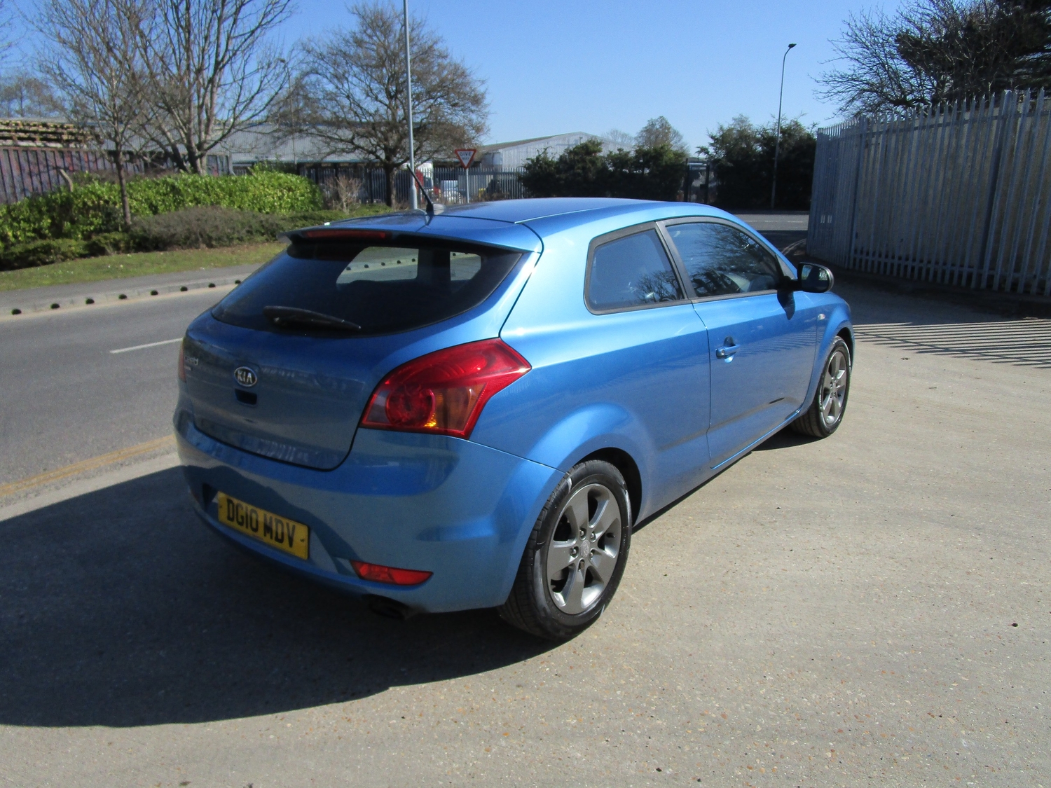 Kia Pro Ceed 2010 - Cars in Portsmouth