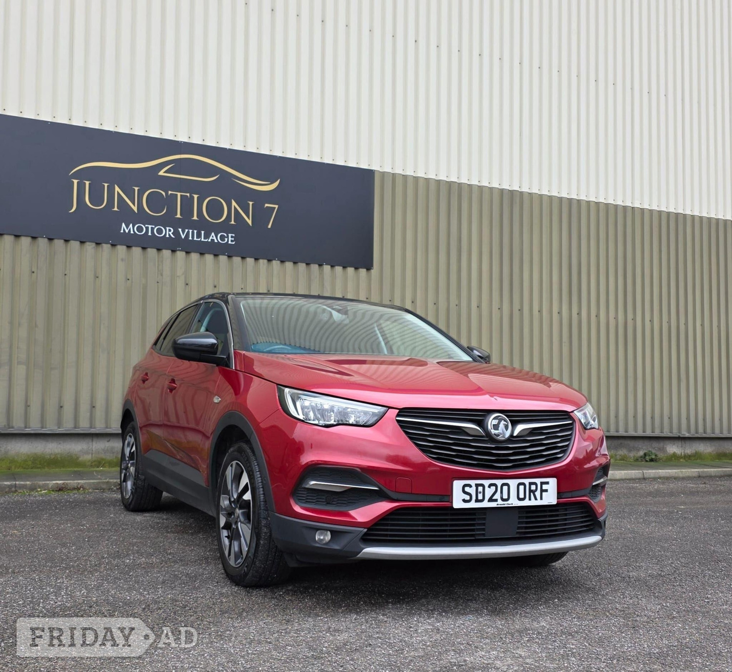 [ berth ]Vauxhall Grandland X