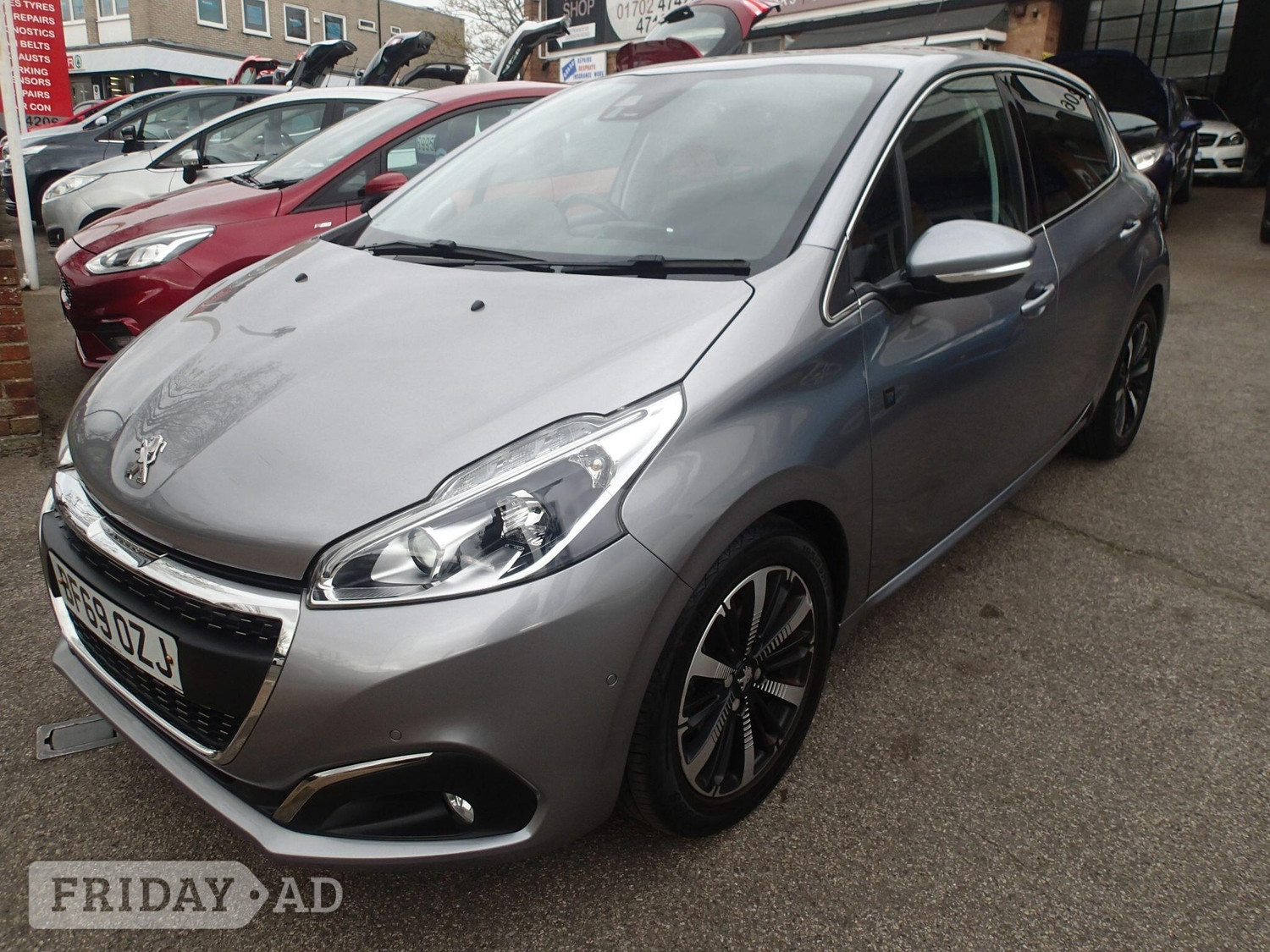 Peugeot 208 Leigh-On-Sea