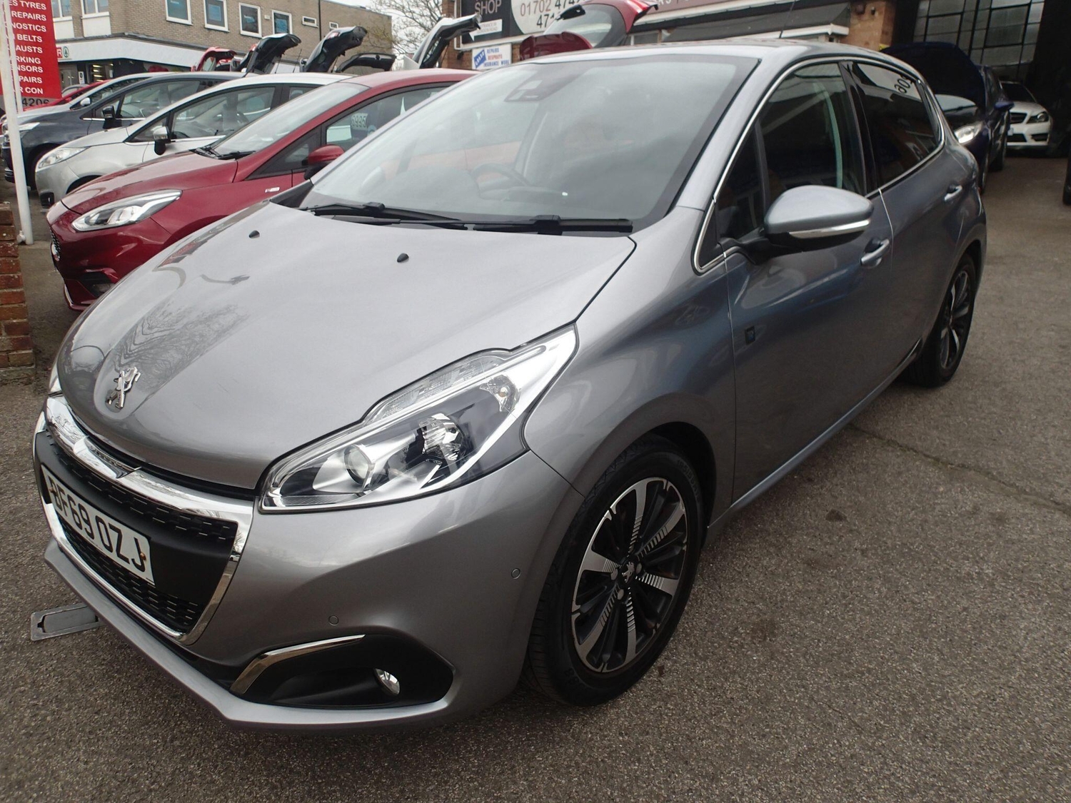 Peugeot 208 Leigh-On-Sea