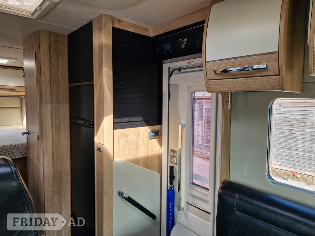 Auto-Trail Grande Frontier  GF-80 2022 for sale - Motorhomes & Caravans