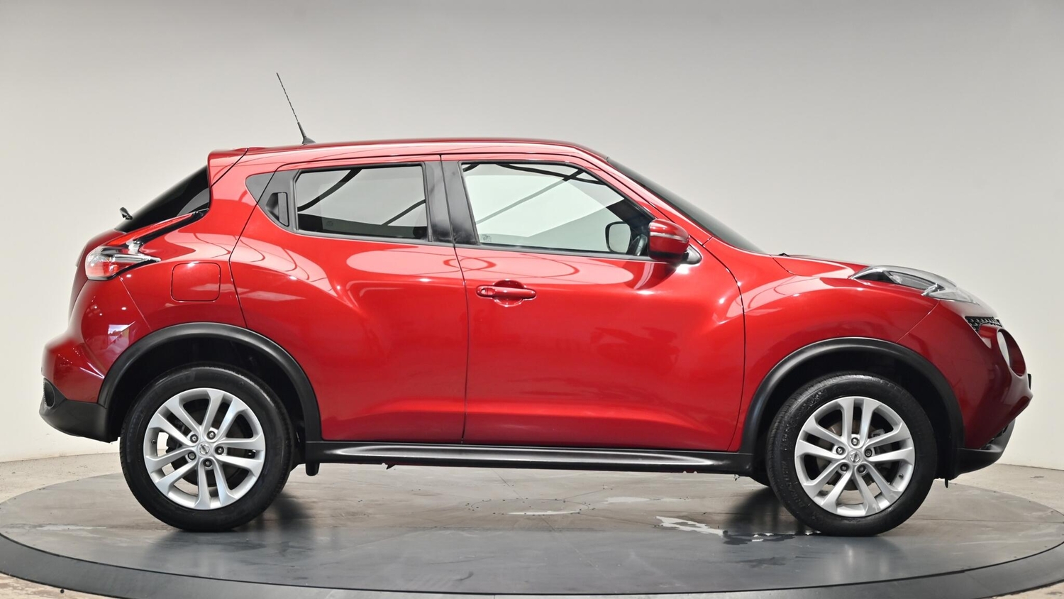 Nissan Juke 2015 - Cars in Cullompton