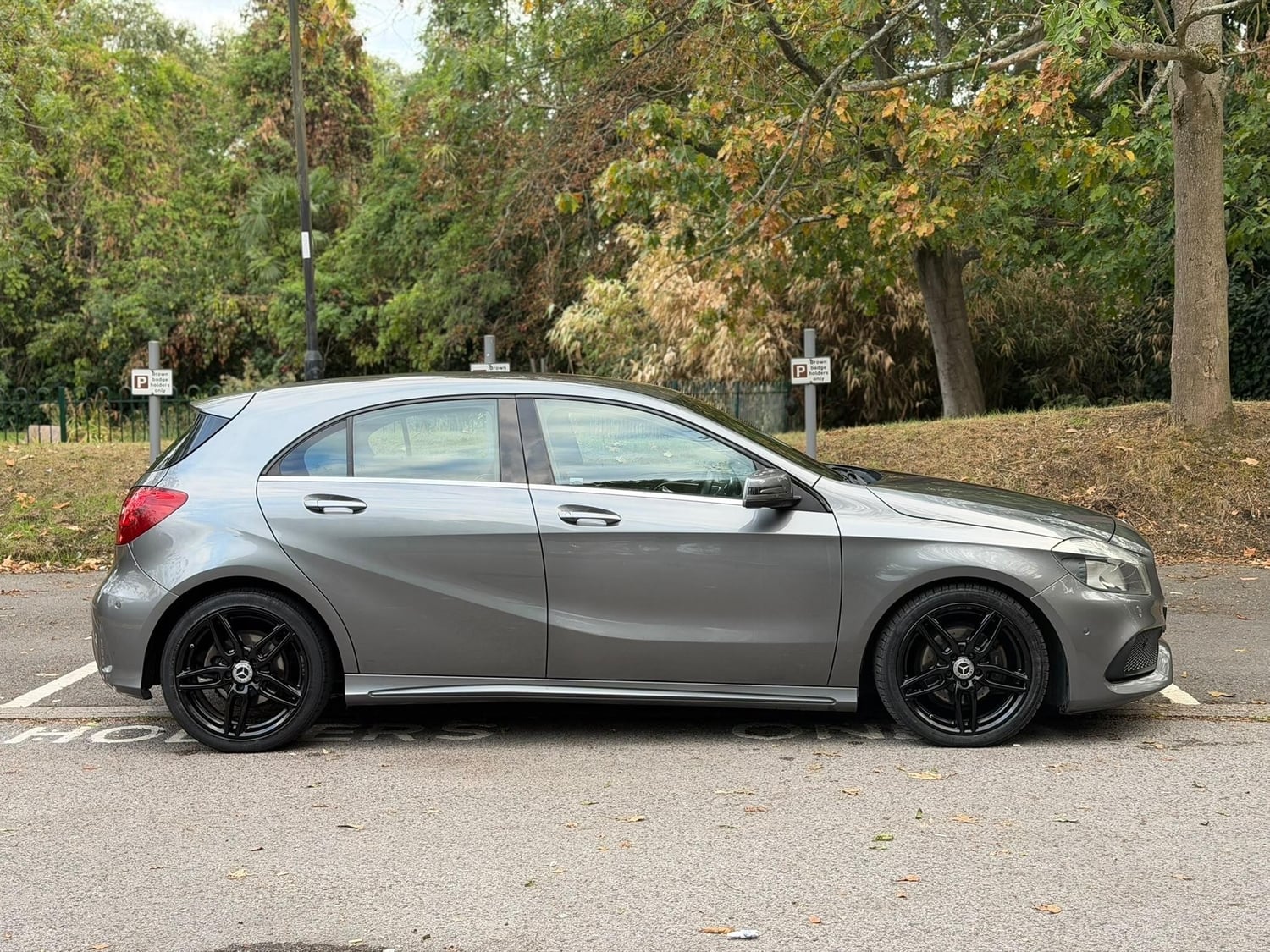 [ berth ]Mercedes-Benz A Class