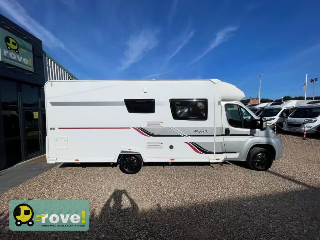 Elddis Majestic 155 Manual 2014 2014 for sale - Motorhomes & Caravans in Nottingham