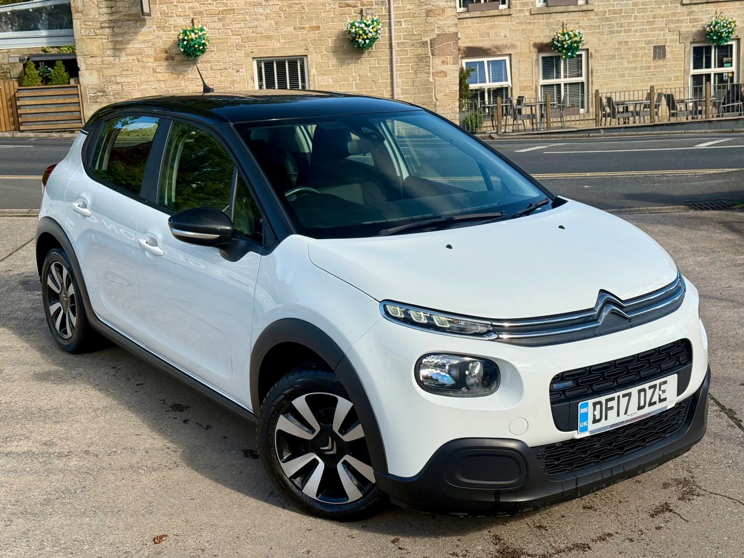 Citroen C3 2017 - Cars in Bolton