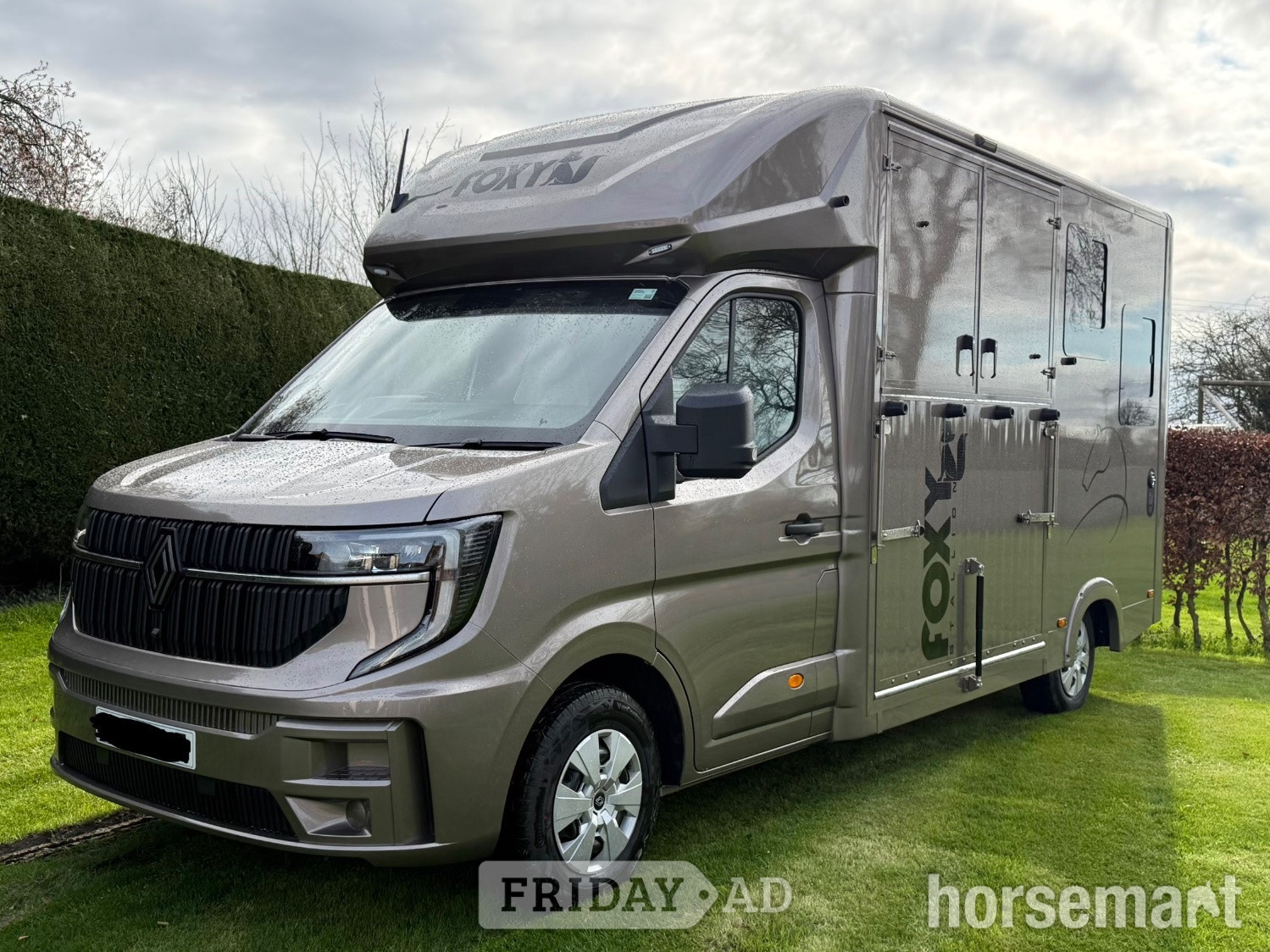 Foxy Stallion Pro Renault Horsebox in Tadcaster