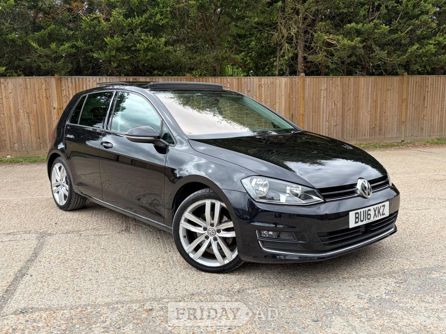 Volkswagen Golf 2016 in Tonbridge