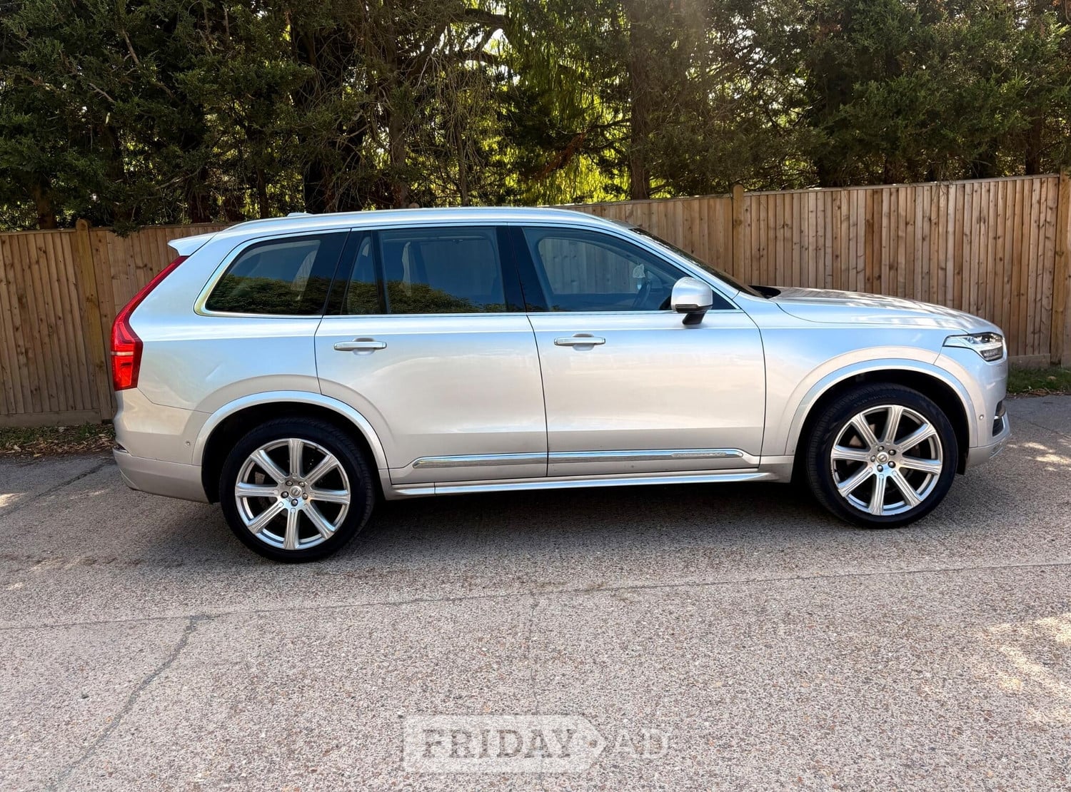 Volvo XC90 2018 - Cars