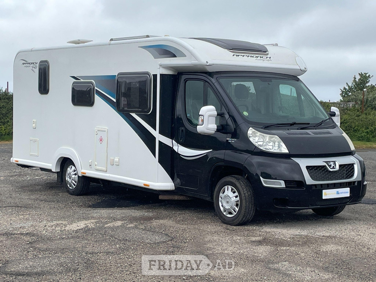 [4 berth ]Bailey Autograph Approach  740