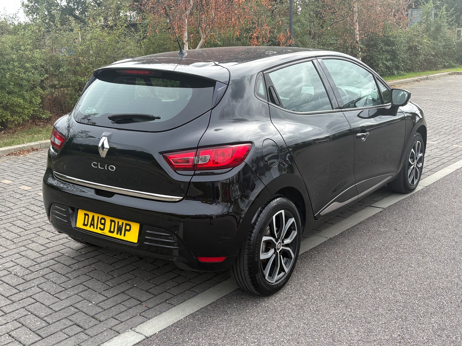 Renault Clio 2019 - Cars