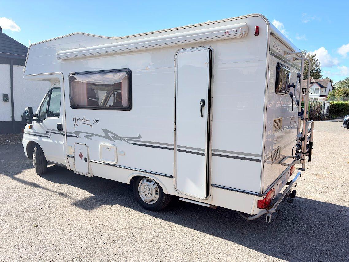 [5 berth ]Elddis Xpedition 300 5 Berth Located in Cheshire