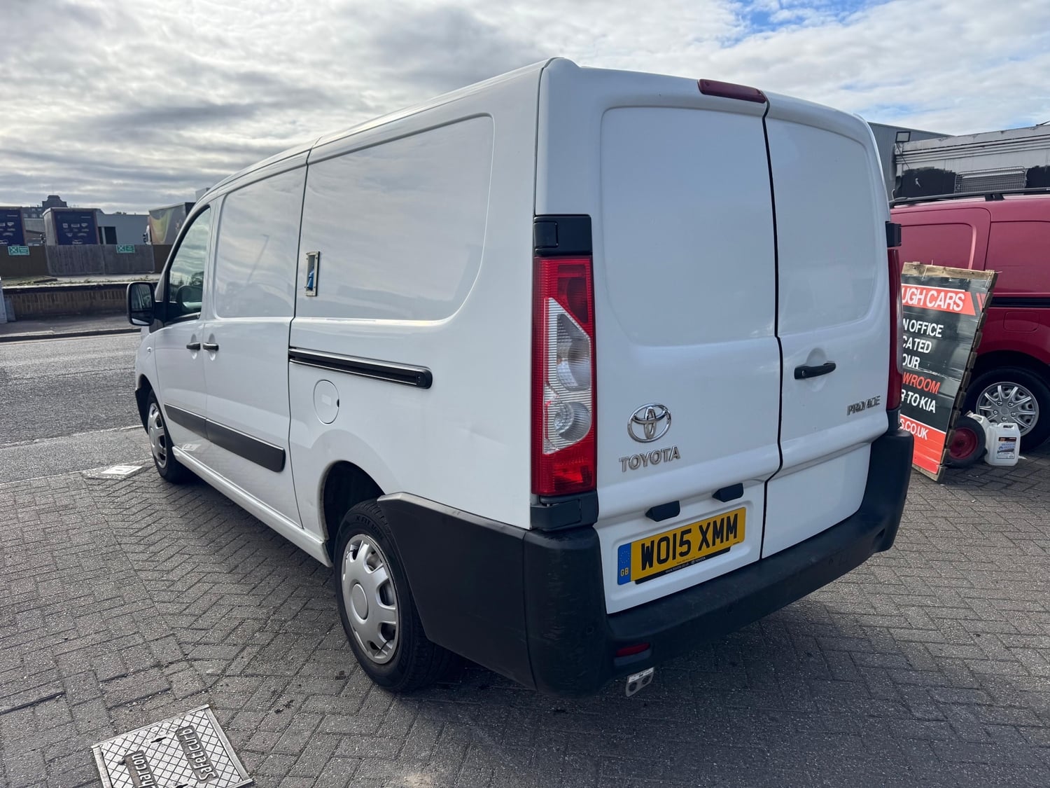 [ berth ]Toyota ProAce