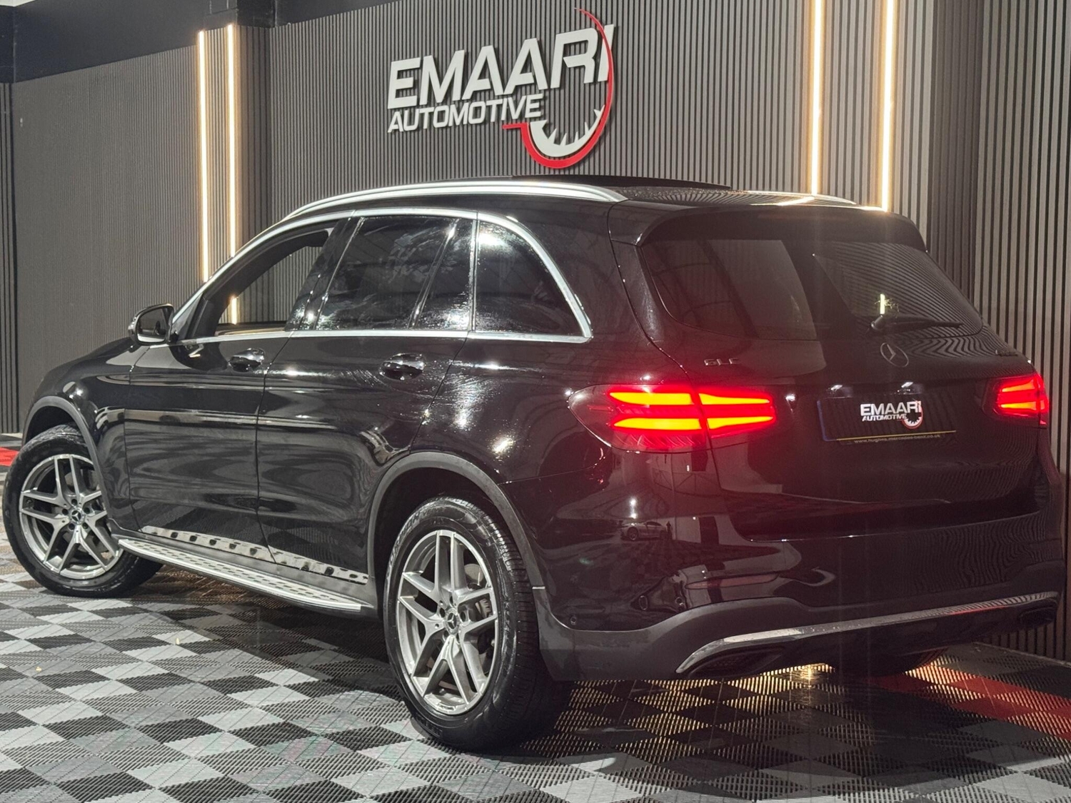 [ berth ]Mercedes-Benz GLC
