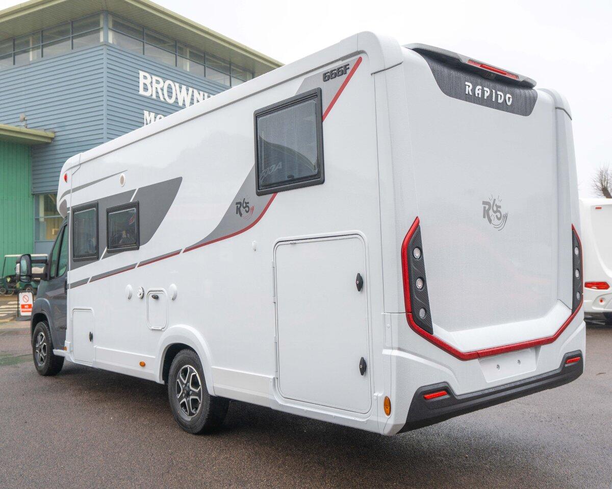 [3 berth ]Rapido Series 6 666F