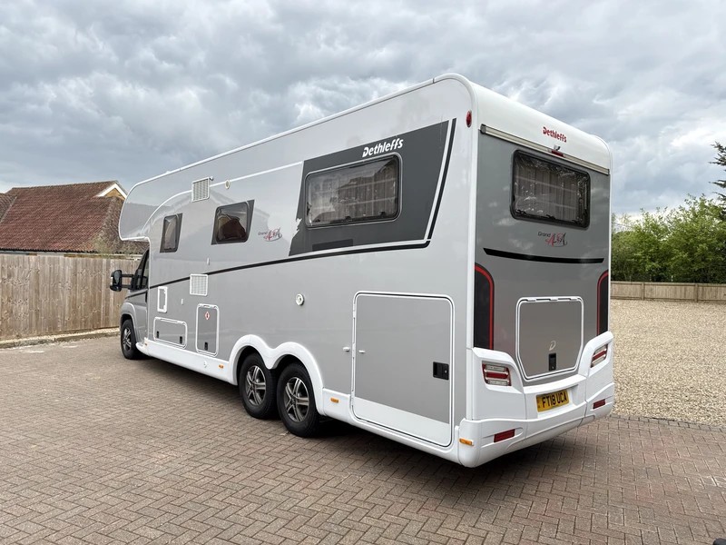 [ berth ]Dethleffs Grand Alpa A 7820