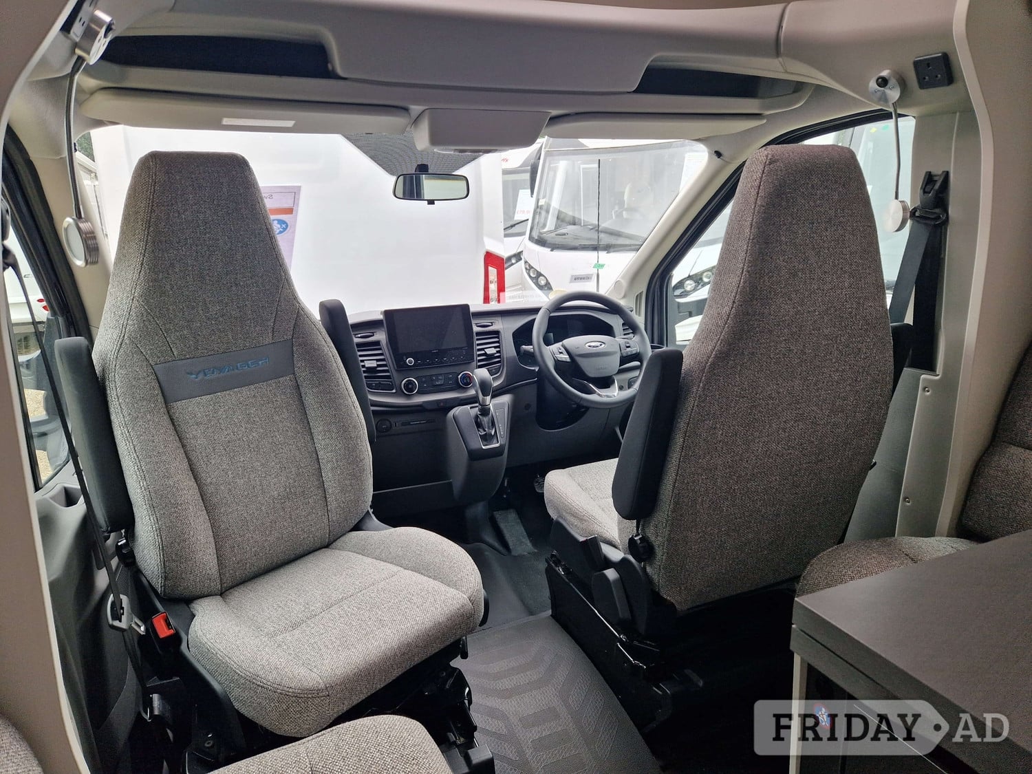 [4 berth ]Swift Voyager 584